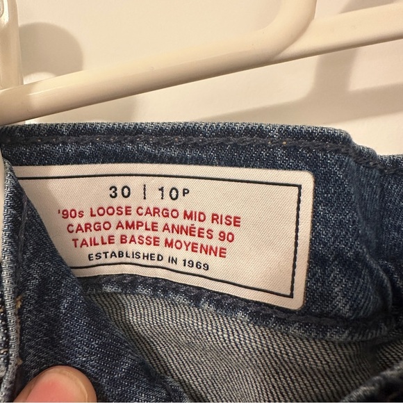 Gap ‘90’s Loose Fit Cargo Mid Rise Blue Denim Jeans Waist 30 Petite Women’s - Picture 12 of 13